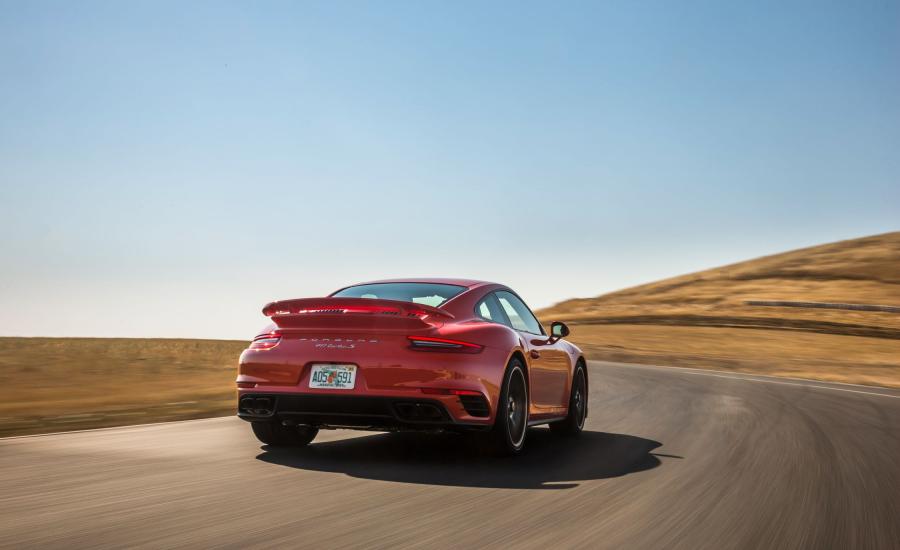 Porsche 911 Turbo S Coupe 2016 года  (NA) (фото 6 из 29)